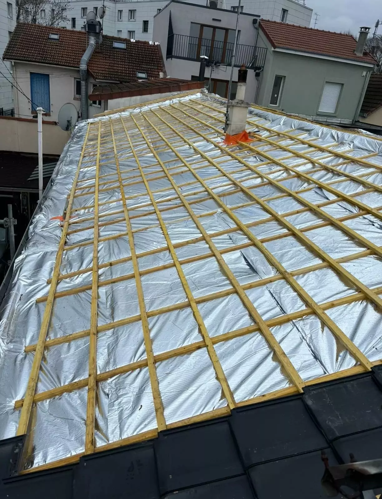 Chantier de couverture à Paris